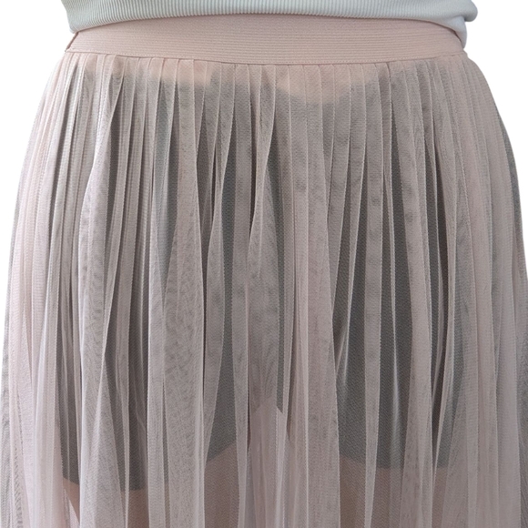 H&M Limited Edition SHEER Mesh Pleated Long Pastel Pink Festival Skirt Size 4 - Picture 7 of 15